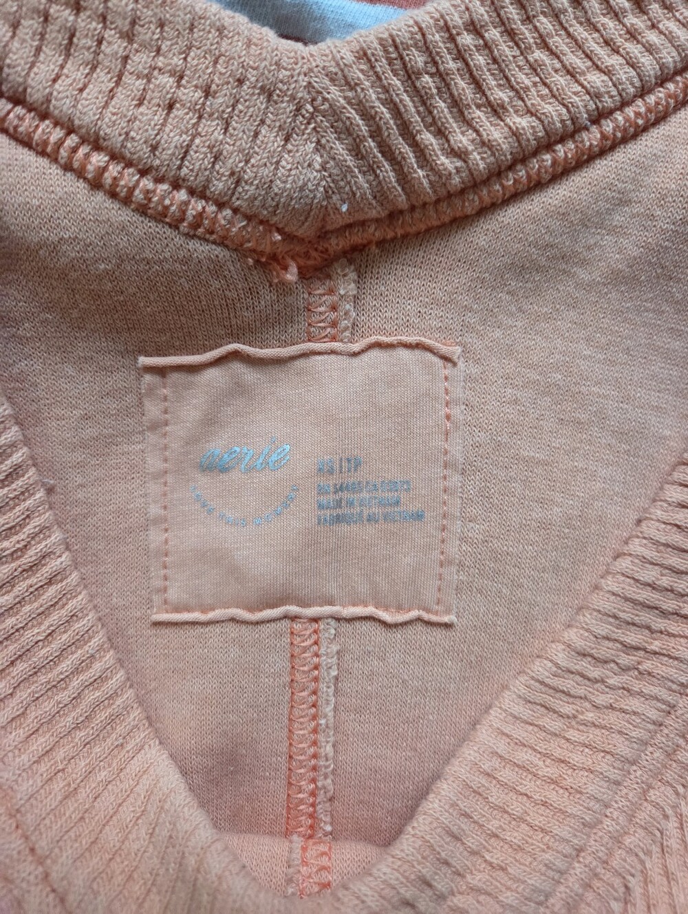 Aerie Top Bundle - Picture 2 of 6